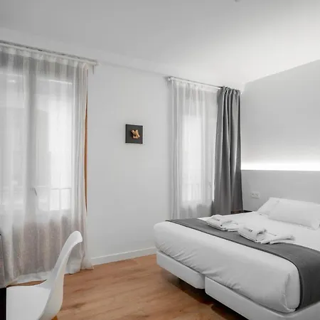 32 De Agosto ROOMS-3